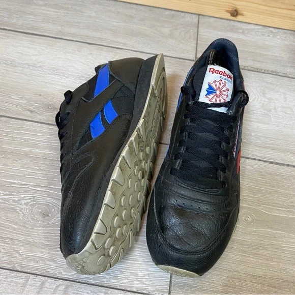 Reebok Classics Red and Blue Leather Trainers - Size 9 - Picture 5 of 8